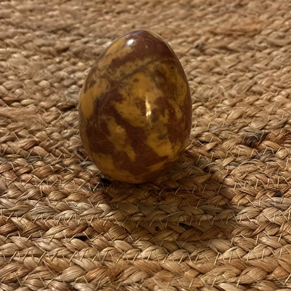 Japser stone egg - 3 inches - stand not included. EUC.